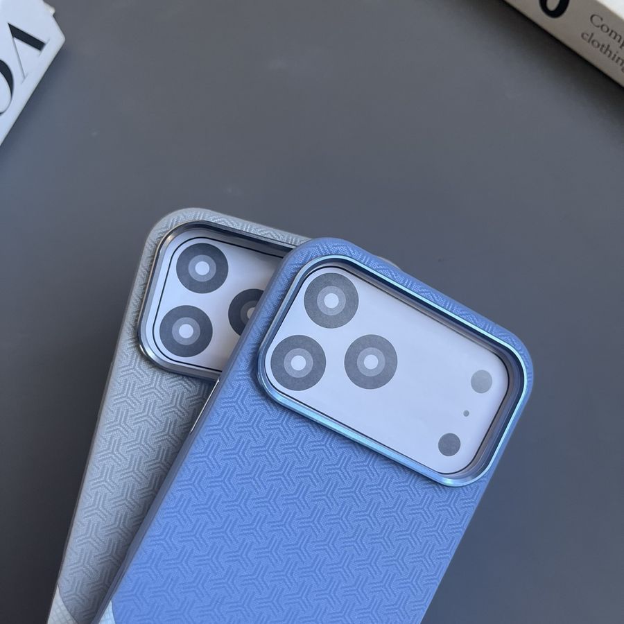 Tech fabric textured case