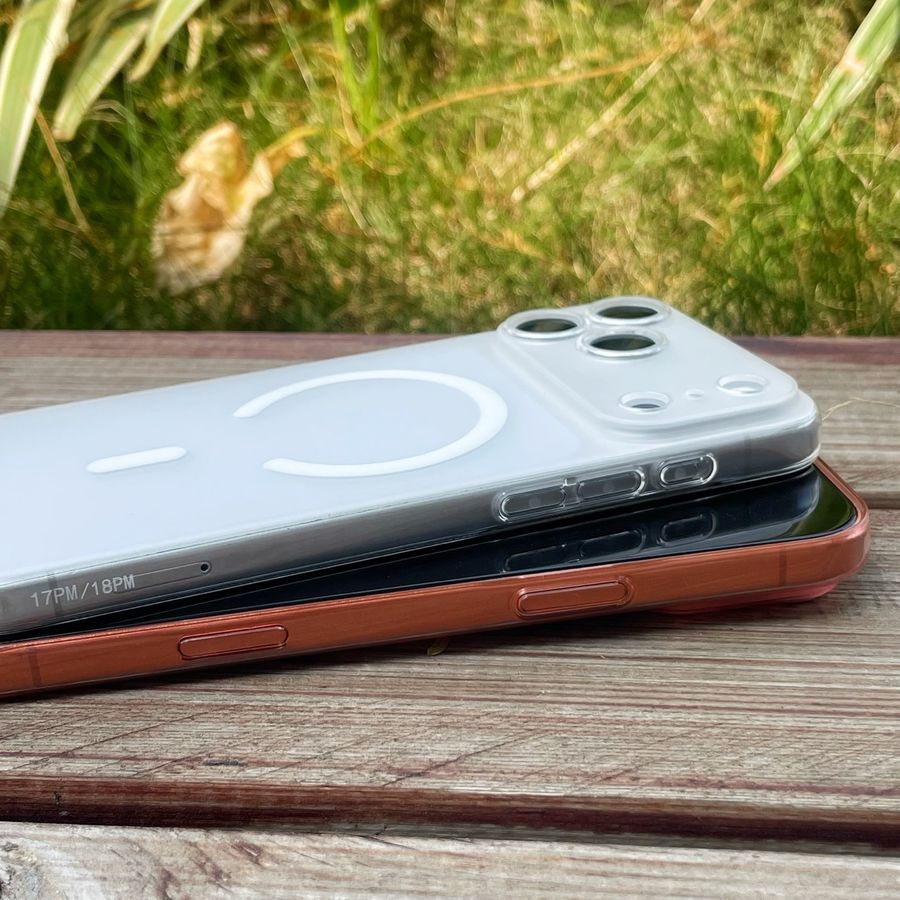 TPU case, slim fit clear